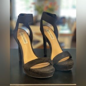 Steve Madden Platform Ankle Strap Black Suede Stiletto Heels 6